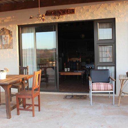 Apartamento Pureplaas Self Catering Volmoed Oudtshoorn Klein Karoo Exterior foto